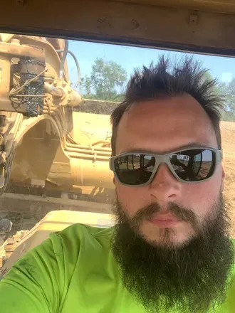 OnlyFans account  bluecollaroperator avatar 1