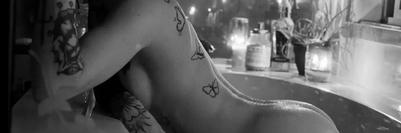 OnlyFans cuenta only_aj308 header 2