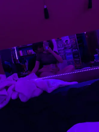 OnlyFans cuenta lilpinkpeachxo header 2