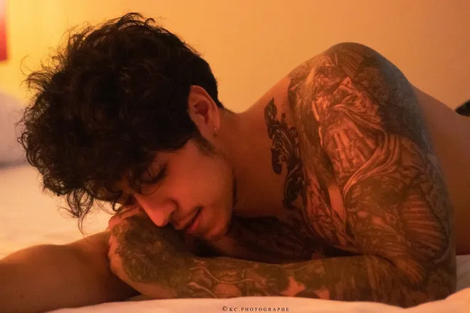 OnlyFans cuenta weeakara header 2