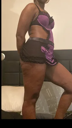 OnlyFans cuenta dreamychocolate1 header 2