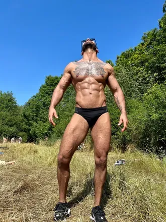 OnlyFans cuenta andyparis83 avatar 1