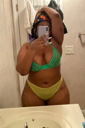 OnlyFans cuenta leeyahbanks avatar 1