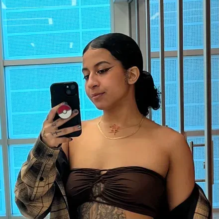 OnlyFans cuenta glowlanilamami avatar 1