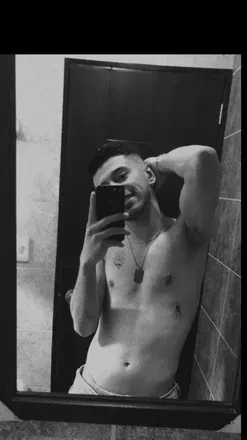 OnlyFans account  jhonls avatar 1