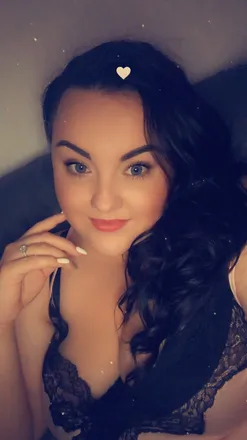 OnlyFans cuenta kirsty.lou header 2