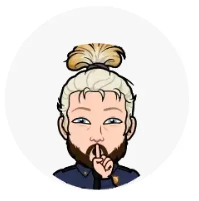 OnlyFans account  average_ed avatar 1