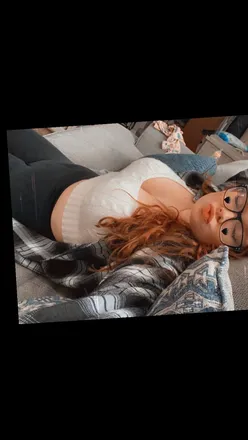 OnlyFans cuenta redheadedmom02 header 2