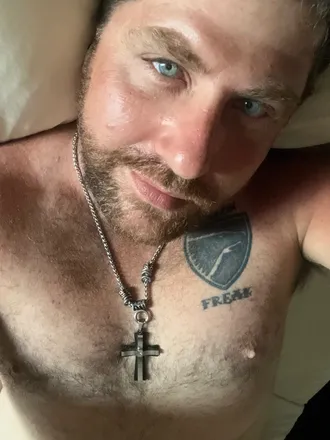 OnlyFans cuenta redneckguy81 header 2