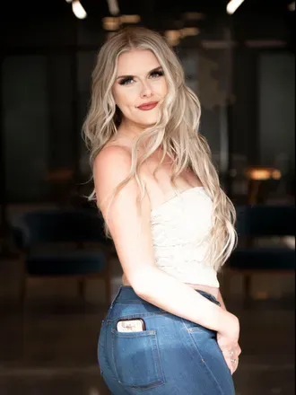 OnlyFans cuenta caliblonde96 avatar 1