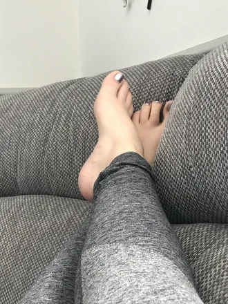 OnlyFans cuenta feetbymylee avatar 1