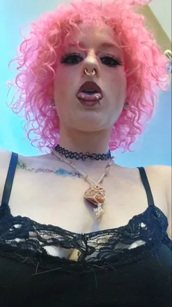 OnlyFans cuenta enbyprincessbubblegum header 2