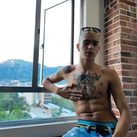 OnlyFans cuenta alejandro4cam header 2