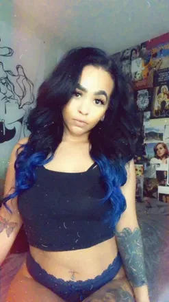 OnlyFans account  xlilacdreamsx avatar 1