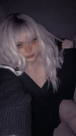 OnlyFans cuenta hikikomorii avatar 1
