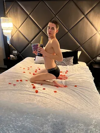 OnlyFans cuenta u195069673 avatar 1