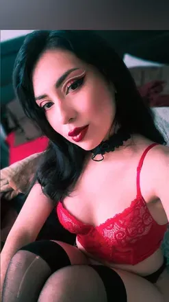 OnlyFans account  mamicrack1 avatar 1