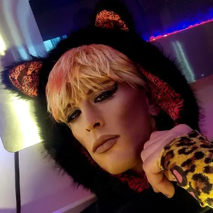 OnlyFans cuenta smach_femboy avatar 1