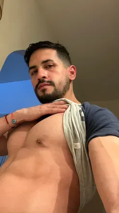 OnlyFans account  alejandroperozo avatar 1
