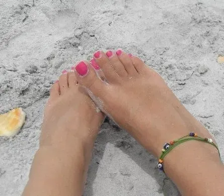 OnlyFans cuenta petitefeet43 avatar 1