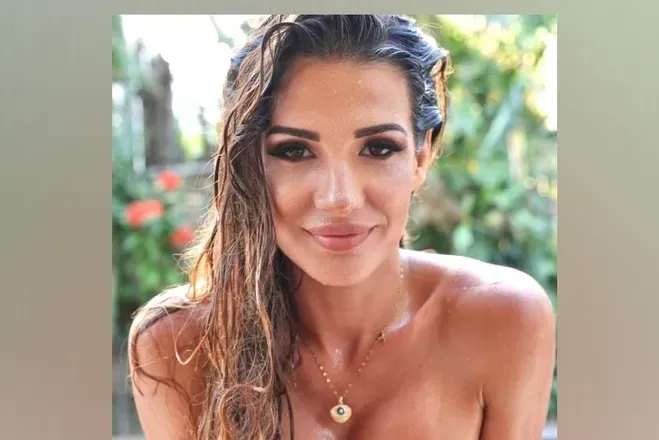 OnlyFans cuenta littlemissravenrose avatar 1