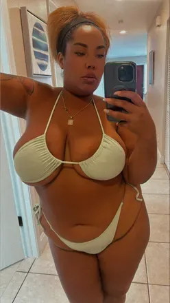 OnlyFans cuenta jazzmiinrae header 2