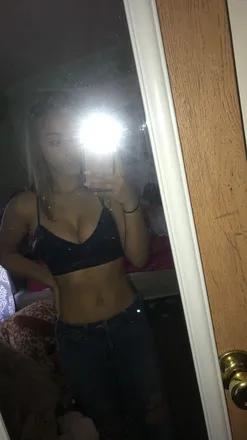 OnlyFans cuenta x.xbunnyx.x1 header 2