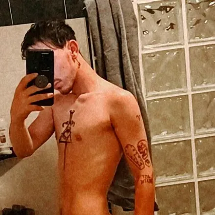 OnlyFans cuenta tattwinkboy avatar 1