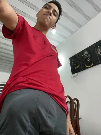 OnlyFans cuenta alejomax07 avatar 1