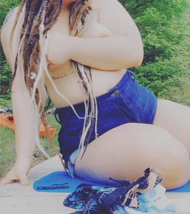 OnlyFans cuenta chinakittyxxx header 2