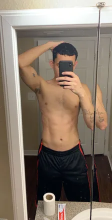 OnlyFans cuenta bussiiboii header 2