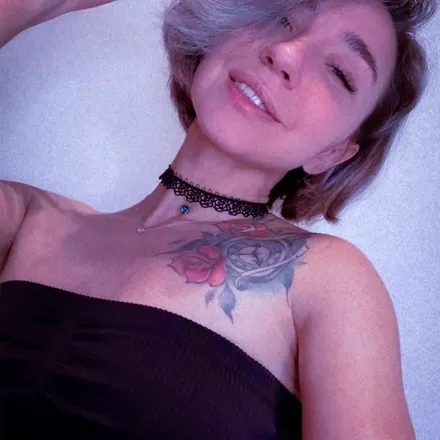 OnlyFans cuenta emily.desire avatar 1