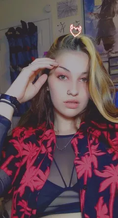 OnlyFans cuenta thelesbianstoner avatar 1