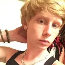 OnlyFans account  charlieflynnnn avatar 1
