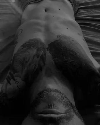 OnlyFans account  thereal_f4b header 2