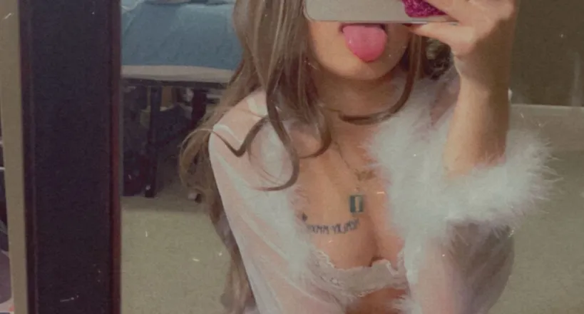 OnlyFans cuenta youluvlett header 2
