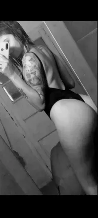 OnlyFans account  miqa22 avatar 1