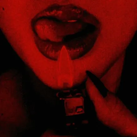 OnlyFans cuenta forbiddenmommyy header 2