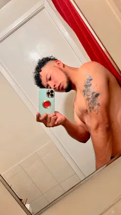 OnlyFans cuenta kevj87 header 2