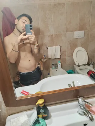 OnlyFans cuenta carminio header 2