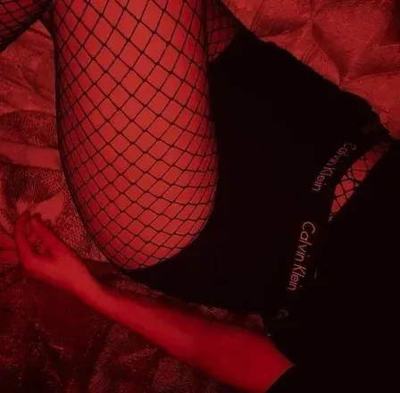 OnlyFans account  arianitaxx header 2