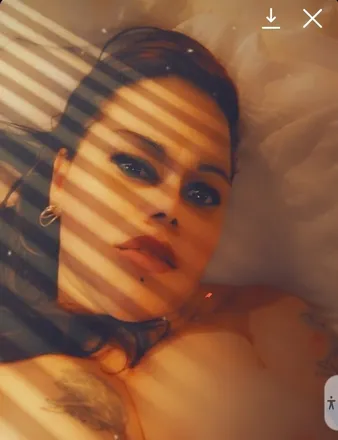 OnlyFans cuenta jenniebj header 2