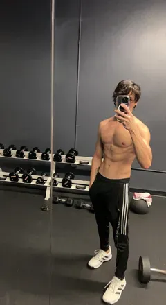OnlyFans cuenta geezluis avatar 1