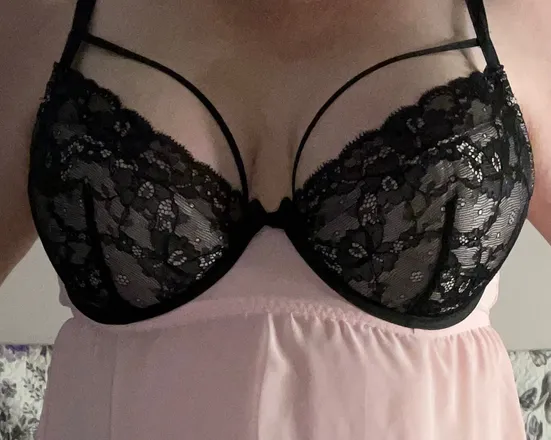 OnlyFans cuenta sapphirefloret header 2