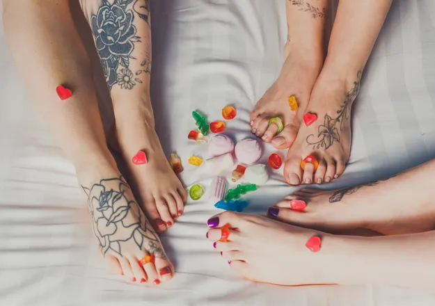 OnlyFans cuenta inked-girls header 2