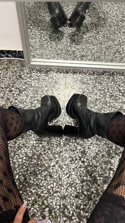 OnlyFans cuenta victoriaahot header 2