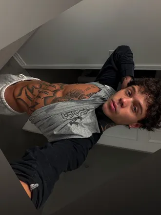 OnlyFans cuenta jaxonstormx header 2