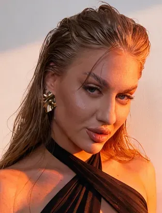 OnlyFans of juli_sweet