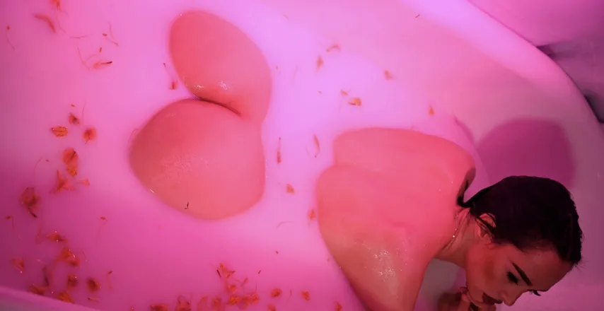 OnlyFans cuenta princessphoenixx header 2
