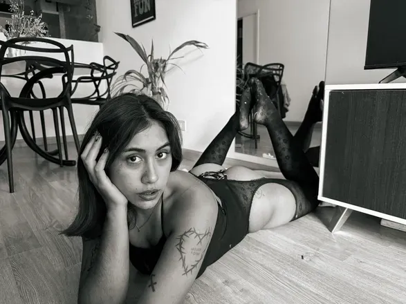 OnlyFans account  florasfun avatar 1